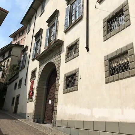 Casa Di Via Porta Dipinta Appartamento *